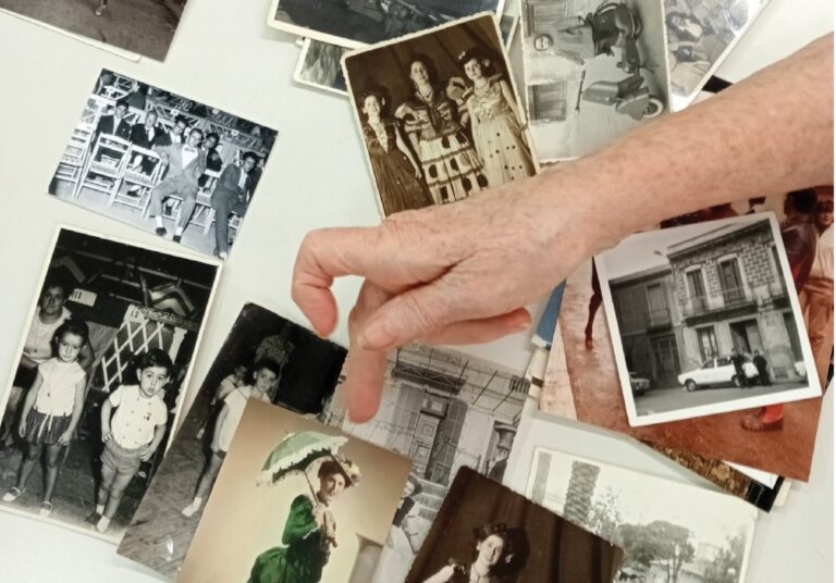 Photo memories: the legacy of a living memory